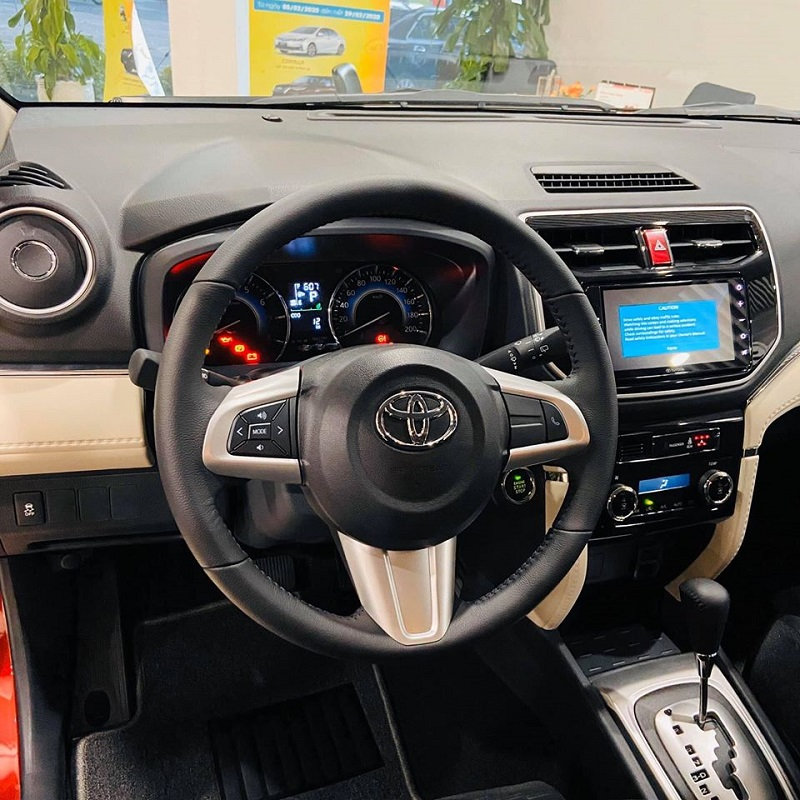 b4dcef_3af183171ece4a83947afa830153d4aemv2-3 ree