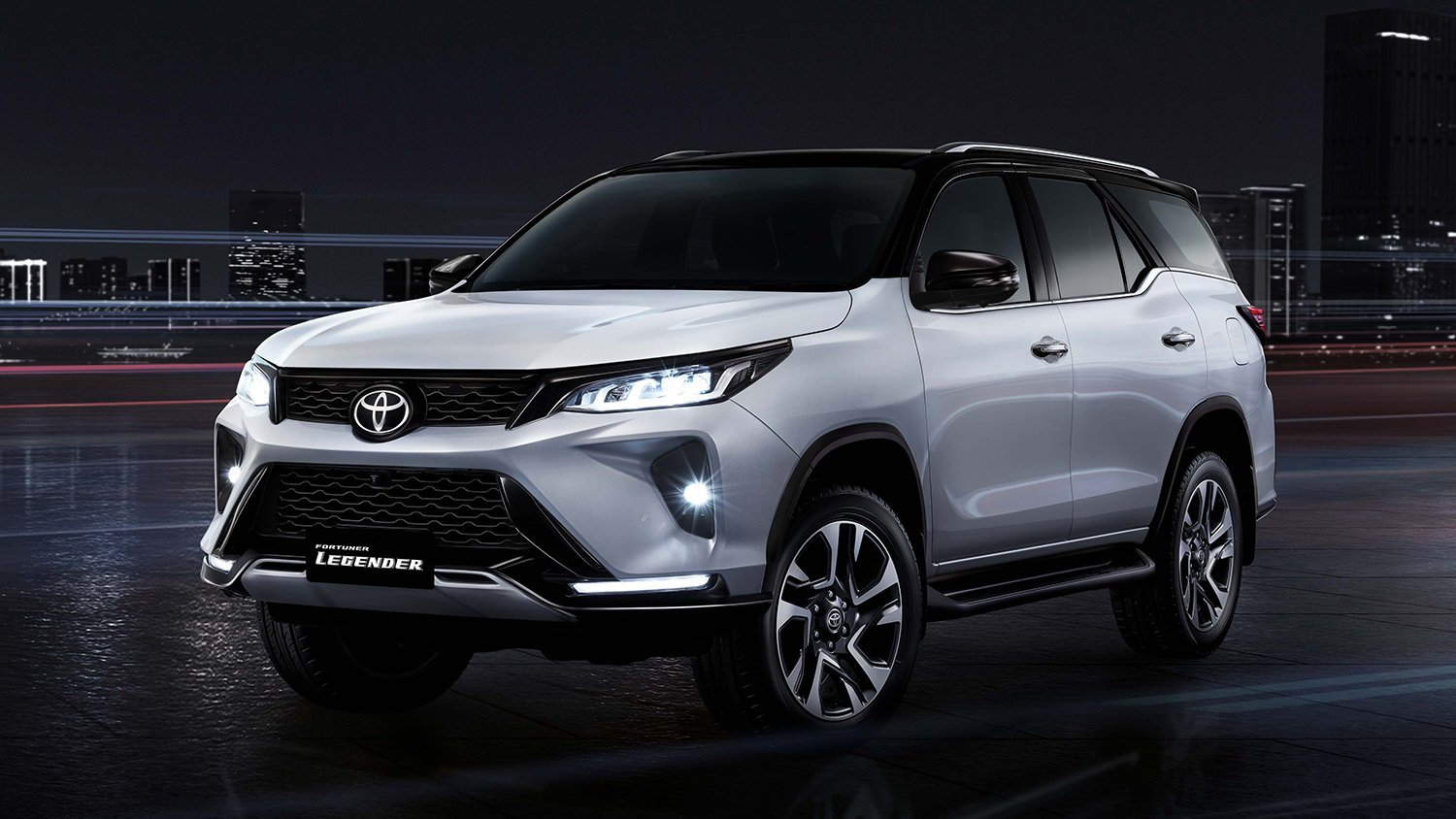 gia-xe-fortuner
