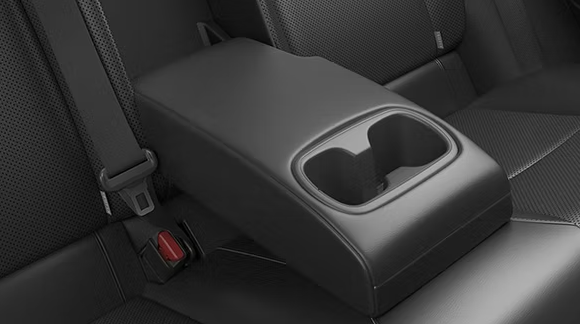 Tay tựa hàng ghế thứ hai